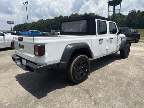2025 Jeep Gladiator Sport