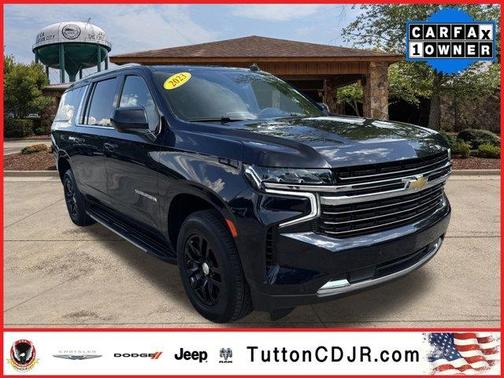 2023 Chevrolet Suburban LT