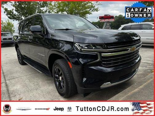 2023 Chevrolet Suburban LT