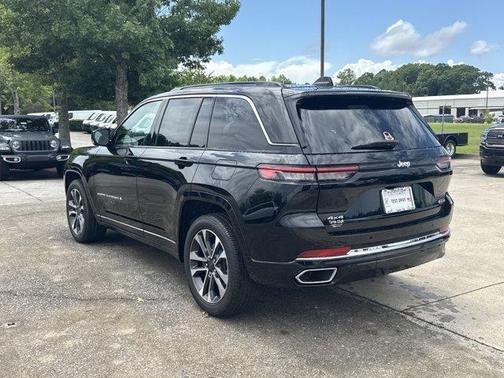 2025 Jeep Grand Cherokee Overland