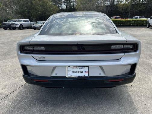 2025 Dodge Charger Daytona R/T