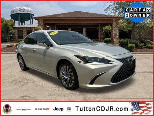 2024 Lexus ES 300h Ultra Luxury