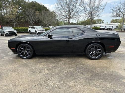 2020 Dodge Challenger SXT