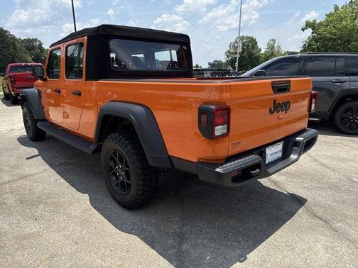 2025 Jeep Gladiator Sport