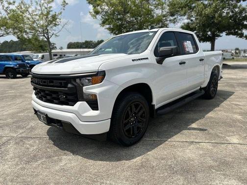 2024 Chevrolet Silverado 1500 Custom