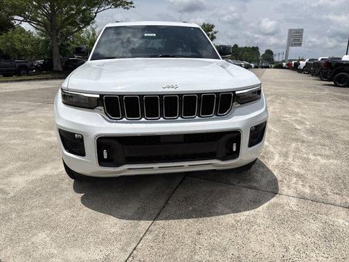 2025 Jeep Grand Cherokee Overland