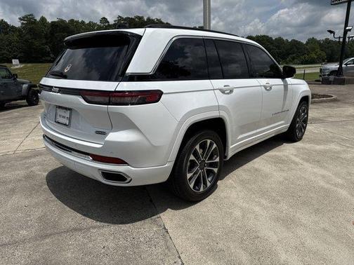 2025 Jeep Grand Cherokee Overland