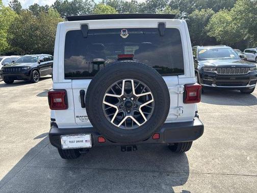 2025 Jeep Wrangler Sahara
