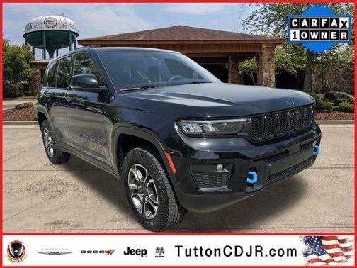 2022 Jeep Grand Cherokee 4xe Trailhawk