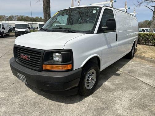2017 GMC Savana 2500 Work Van