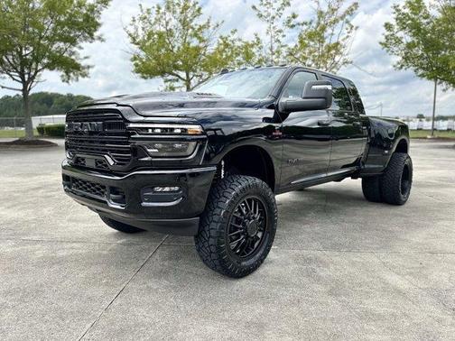 2025 RAM 3500 Laramie