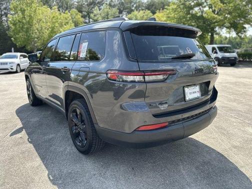 2021 Jeep Grand Cherokee L Laredo