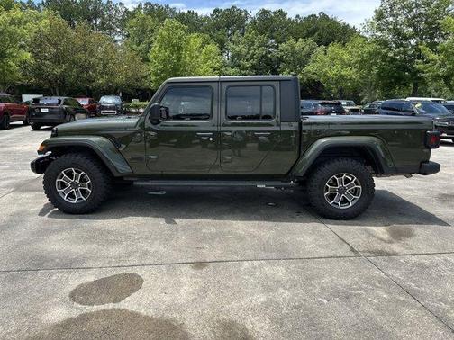 2024 Jeep Gladiator Sport