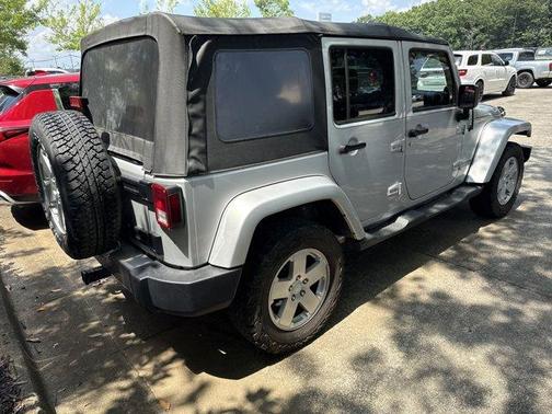 2011 Jeep Wrangler Unlimited Sahara