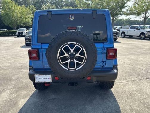 2025 Jeep Wrangler Rubicon