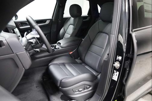 2026 Porsche Cayenne Cayenne E-Hybrid