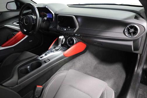 2023 Chevrolet Camaro RWD Convertible LT1