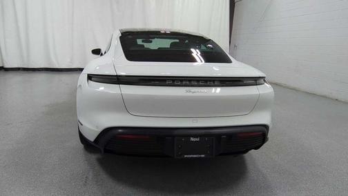 2025 Porsche Taycan RWD