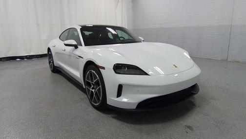 2025 Porsche Taycan RWD