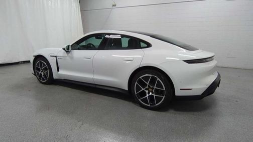 2025 Porsche Taycan RWD