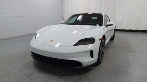 2025 Porsche Taycan RWD