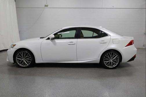 2016 Lexus IS 200t Base