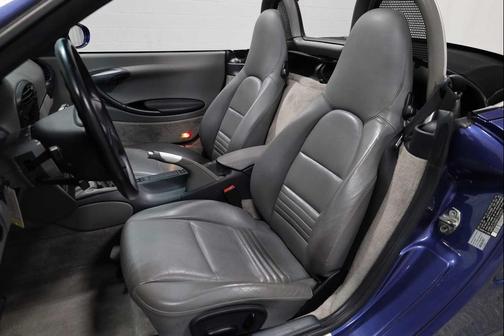 1997 Porsche Boxster 2dr Roadster Manual