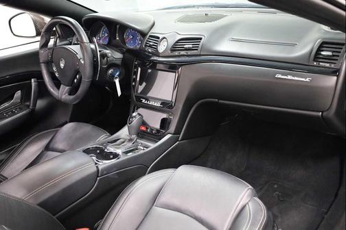 2016 Maserati GranTurismo Base