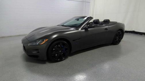 2016 Maserati GranTurismo Base