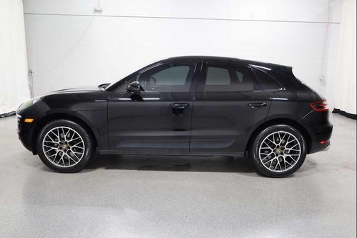 2018 Porsche Macan Sport Edition