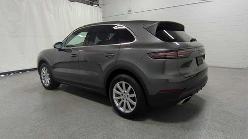 2022 Porsche Cayenne Cayenne