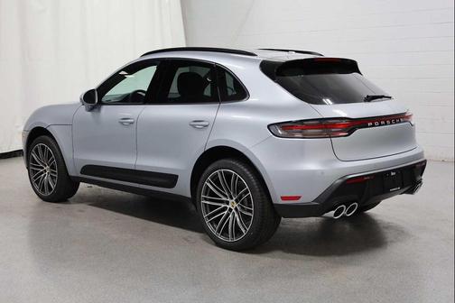 2026 Porsche Macan AWD