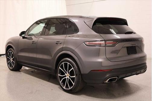 2022 Porsche Cayenne AWD