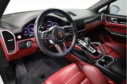 2023 Porsche Cayenne Coupe AWD