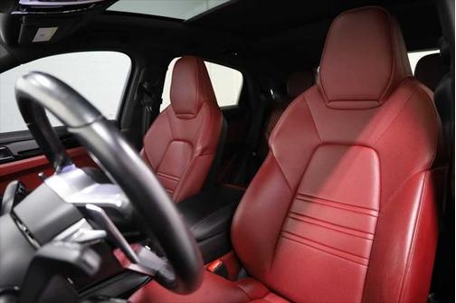 2023 Porsche Cayenne Coupe AWD