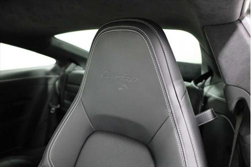 2021 Porsche 911 Turbo