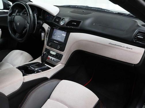 Gray 2016 Maserati GranTurismo Sport