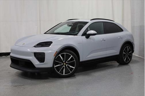 2024 Porsche Macan Base