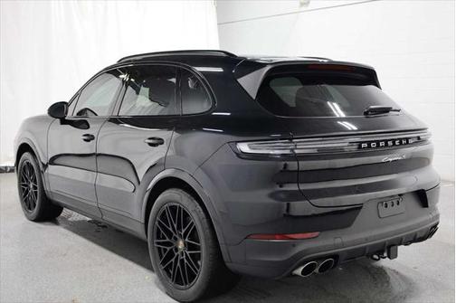 2024 Porsche Cayenne S