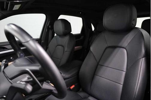 2024 Porsche Cayenne S