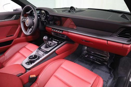 2024 Porsche 911 Targa 4S