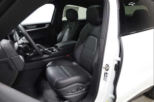 White 2026 Porsche Cayenne Cayenne
