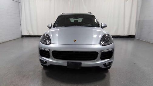 2017 Porsche Cayenne Platinum Edition