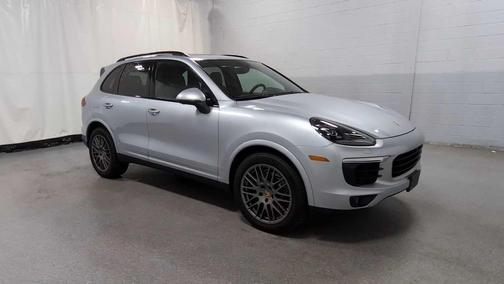 2017 Porsche Cayenne Platinum Edition
