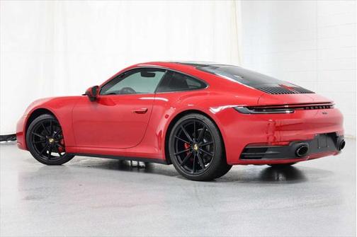 2020 Porsche 911 Carrera 4S