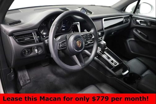2025 Porsche Macan AWD