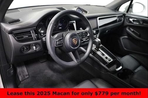 2025 Porsche Macan AWD