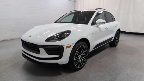 2026 Porsche Macan AWD
