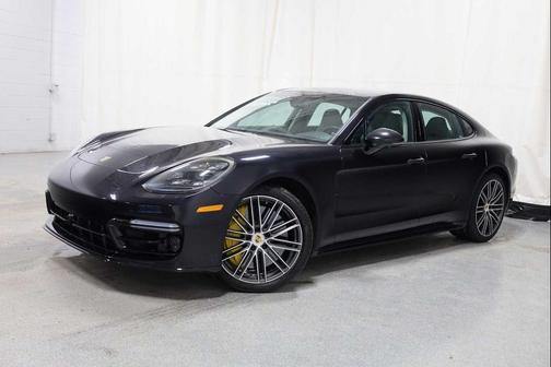 2017 Porsche Panamera Turbo