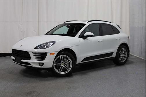 2016 Porsche Macan S